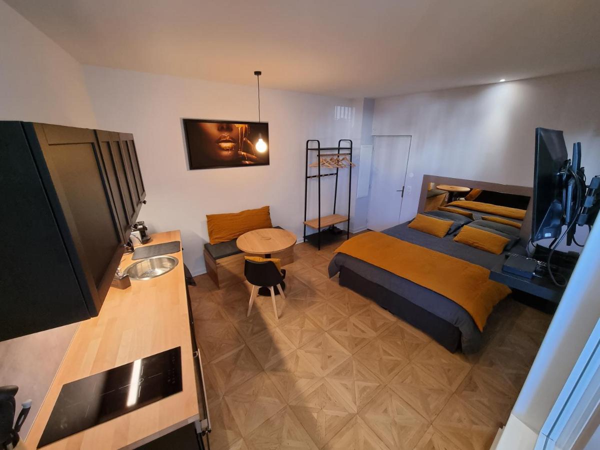La Chambre Des Secrets 비아히쯔 외부 사진