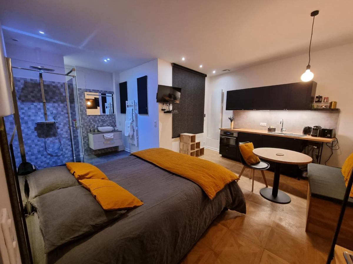 La Chambre Des Secrets 비아히쯔 외부 사진